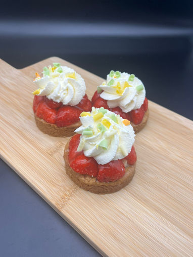 Afbeelding van Aardbeienslofje met slagroom